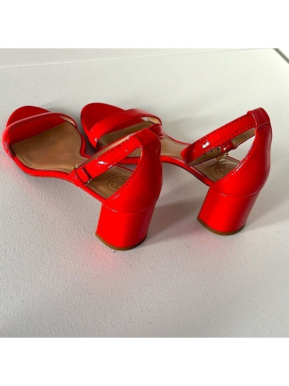 TORY BURCH CECILE sandals City Pepper Red Patent Leather block Heels size 8.5M - Picture 5 of 17
